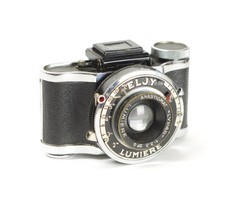 Subminiature French Camera ELJY Lumiere with Lens Lypar f/3.5 No.28322