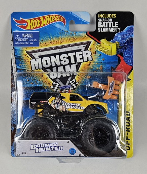 2015 Hot Wheels Monster Jam Bounty Hunter #39 W/ Battle