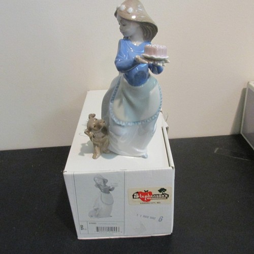 NAO by Ladro Puppy's Birthday Figurine Porcelain Girl w/ Puppy/ Cake 1987 Boxed