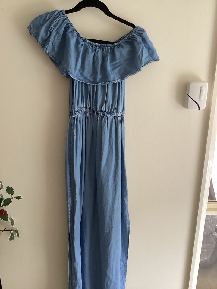 Forever New Blue Denim/Lyocell Off Shoulder Ruffle Maxi Dress Size 6