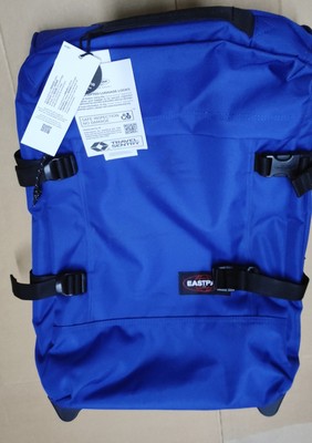 EASTPAK Reisetasche Tranverz S blau 33x50x25cm 42l