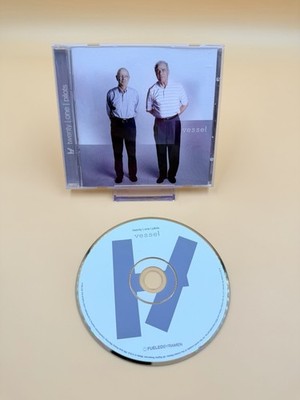 Twenty One Pilots  Vessel  (CD, 2013) Complete w Manual Pop Punk Alternative