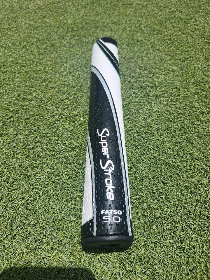 Super Stroke Legacy Fatso 5.0 Putter Grip Black - Image 3 of 4