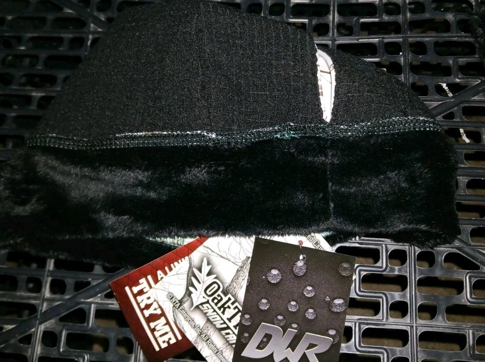 Huntworth Oak Tree Snow Camo Youth Size But Looks Big 5614-YG31SC - Image 3 of 4