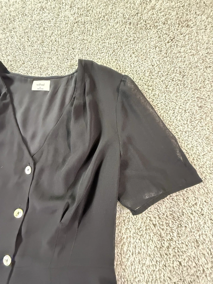 Blusa Aritzia Wilfred Botón Frontal Transparente Manga Corta Negra Talla 8 Foto 3 de 4