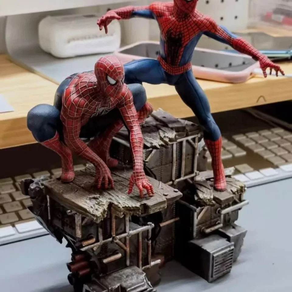 Spider-Man Statue Action Figure Toy Avengers Marvel Hero Model Collectable - Image 2 of 4