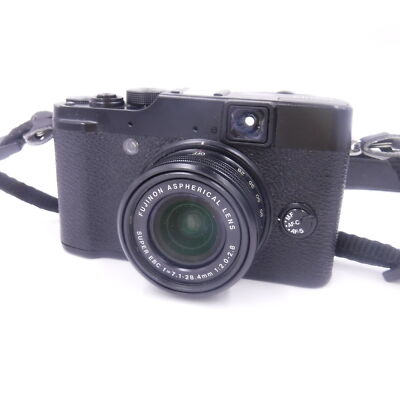 ⭐︎ FUJIFILM X10 ブラック⭐︎