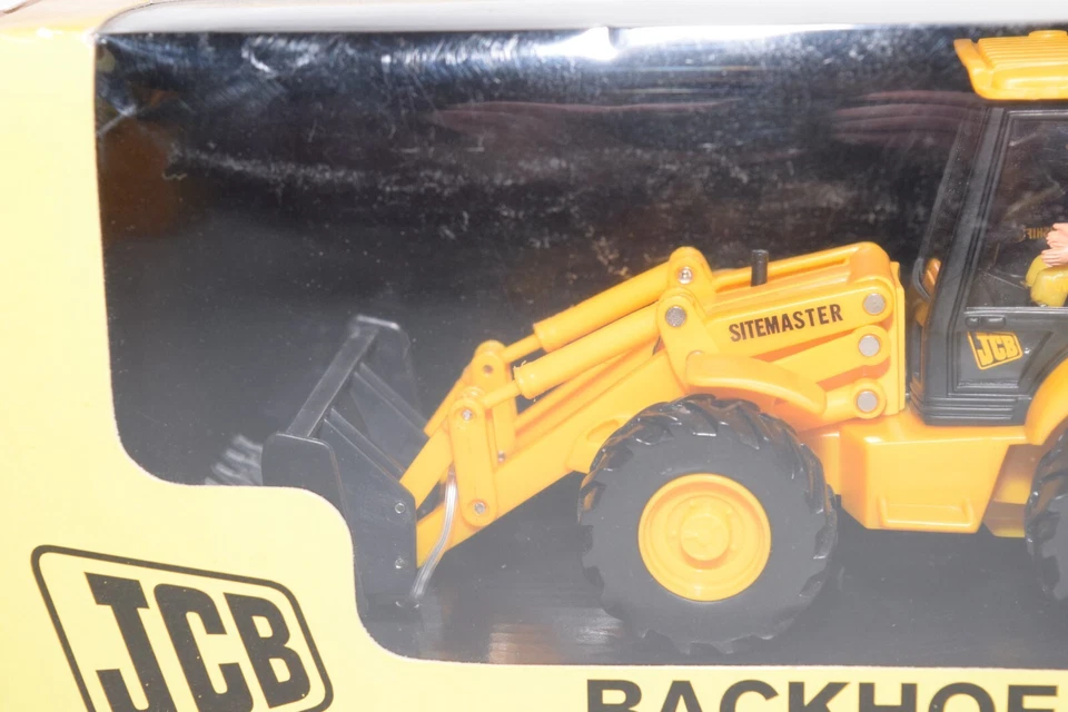 B4 1:35 ?? JCB JUNIOR RETROEXCAVADORA CARGADORA GRÚA PALA SIN USAR, EN CAJA Foto 2 de 4