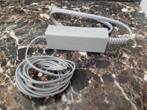 Original Zubehör Hersteller Ladegerät Kabel für Nintendo Wii U Gamepad Controller WUP-011 OFFIZIELL