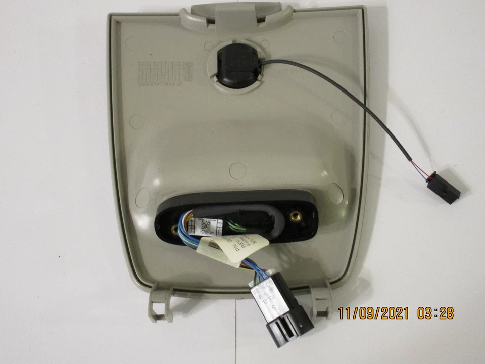 GM OEM 88896457 Overhead Console for 2005 Pontiac Aztek Foto 3 de 4