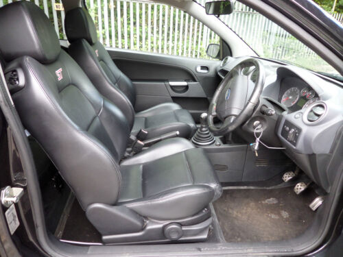 Ford Fiesta ST 150 mk6 Black BREAKING SPARES 2002-2008 side repeater clear 2006 - Picture 8 of 12