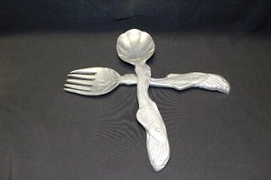 Fish Fork & Spoon Server
