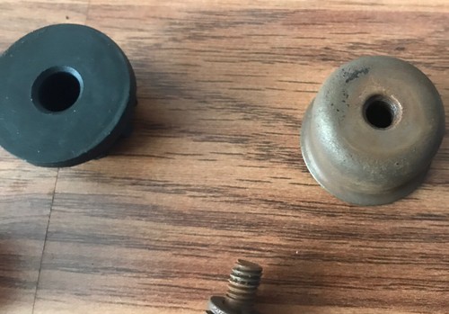 Yamaha XS850 OEM Battery BoxTray Mounting Rubber Grommets w/ Mtg. Hardware - Picture 5 of 6