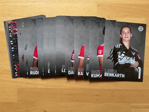 Bayern München Frauen Autogrammkarte 2022-2024 original signiert 1 AK aussuchen - Bild 2 von 61
