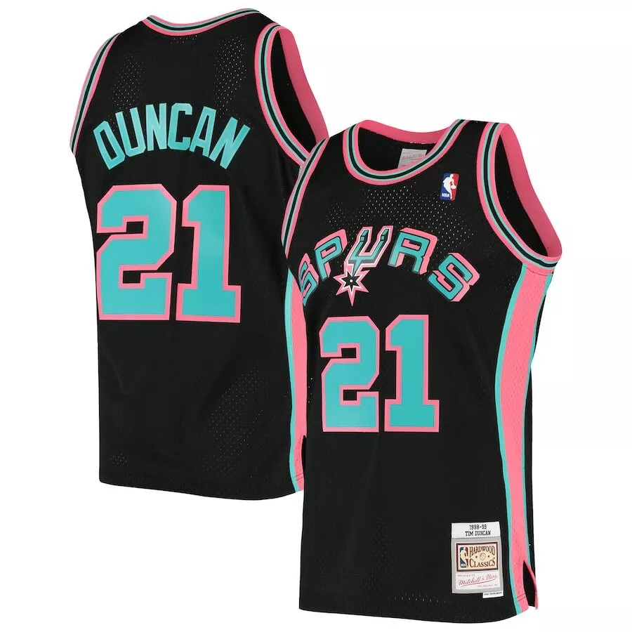 Mitchell & Ness Men's San Antonio Spurs 1998-99 Tim Duncan White Swingman Jersey, White / S