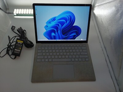 Surface Laptop  (4025) w/charger.i5-7300U.8GB.13.5''2k Touch.256GB M.2.W11Pro