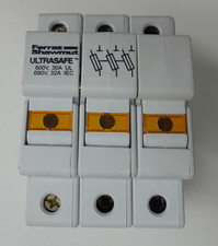Ferraz Shawmut 3 Ultrasafe Fuse Holder 600V 30A 690V 32A 2 One-time OTM10 Fuses