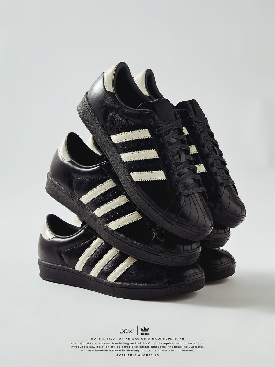 Kith Ronnie Fieg × adidas Ronnie Fieg Kith x Adidas 8th Street Samba Kithmas White