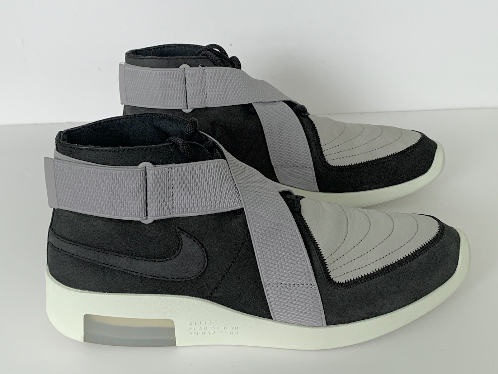 *Preowned* Nike Air Fear of God Raid Friends & Family AT8087 003 Size 11 thumbnail 2