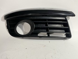 VW Golf 5 Variant 1K9 Gitter Stoßstange Vorne Rechts / Schwarz LC9X/ 1K0853666H