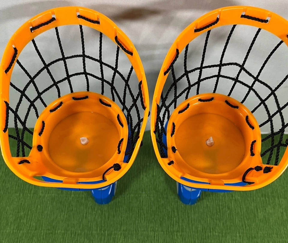 Zoom-O Disc Launcher Set of Two ~ Fly it-Catch it-Pass it ~ No Discs - read all - Image 2 of 4