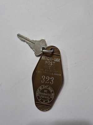 VTG Hitch Inn Post  Motel Hotel Room Key Fob Vintage Room #323 Libertyville ILL