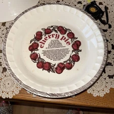 Cherry Pie Deep Dish Vintage  USA