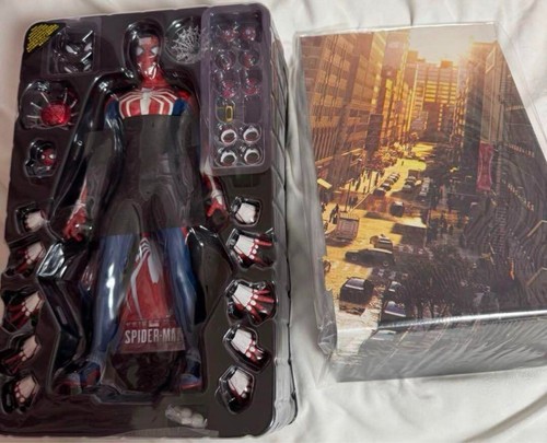 Figura de acción Hot Toys The Amazing Spider-Man 1/6 Advanced Suit VGM31 - Imagen 2 de 3