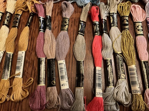 RARE!! DMC Lot 44 Cotton Embroidery Thread Floss Assorted Colors Vintage Colors - Picture 6 of 15