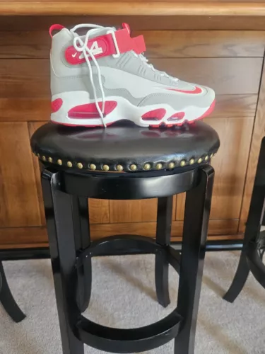 Size 11 - Nike Air Griffey Max 1 Mid Cincinnati Reds Away