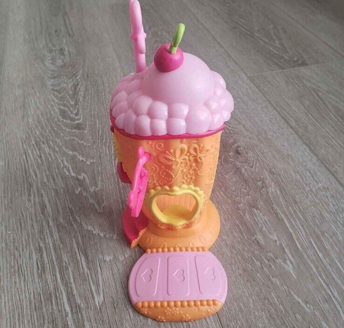Vintage 2008 My Little Pony Ice Cream Shake Diner Hasbro - Picture 3 of 3