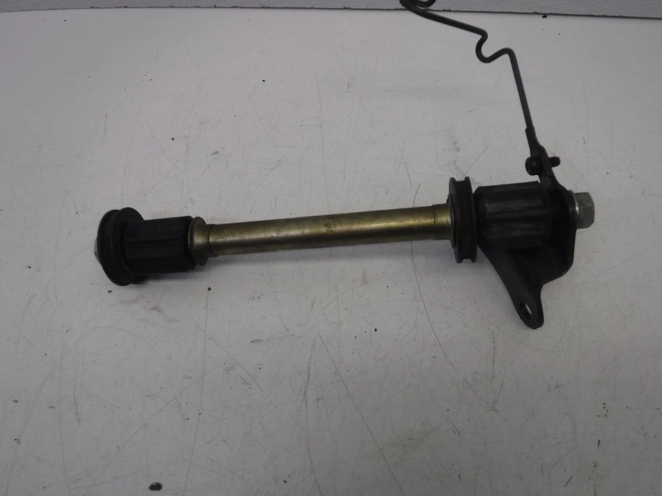 Honda V65 Magna 1983 OEM pernos de montaje de motor hardware tornillos de motor Foto 2 de 4