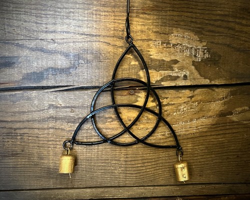 Wrought Iron TRIQUETRA Wind Chime with Brass Bells Celtic Yard Decor - Picture 2 of 2