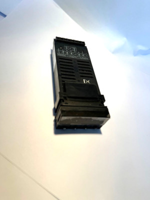 Omega CNi3233-SM DIN Prozesstemperatur Mikroprozessor Controller Panel Messgerät