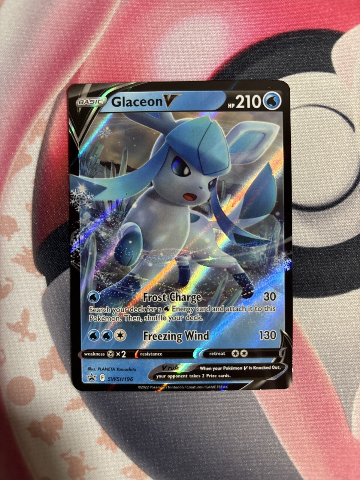 Pokémon TCG Card Glaceon V SWSH Black Star Promos SWSH196 Holo Near Mint
