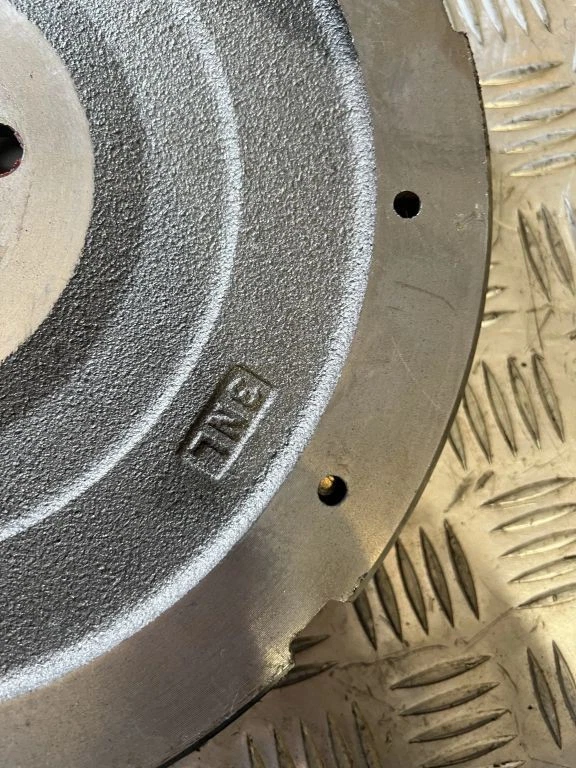 Lexus IS III XE30 2014 Schwungrad Benzin 133kW UTO57367 - Bild 2 von 4