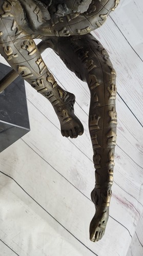 Signed Original Tribute to Dali Man with Poker Outfit Bronze Sculpture Statue NR - Picture 7 of 10