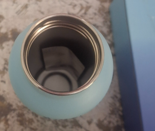 Frasco de hierro 24 OZ vaso ondas azules aislado botella boca estrecha con tapa de pajita - Imagen 12 de 12
