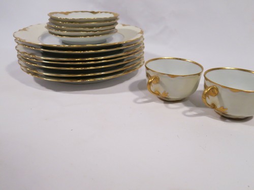 Hutschenreuther Bavaria LHS Gold Dish Set 7 Dinner Plate 2 Cup 5 Saucer - Picture 5 of 12