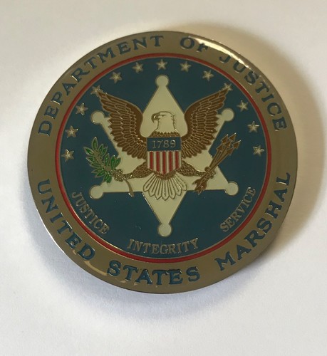 Lote de 2 piezas INSIGNIAS USMS PARA BÉISBOL Moneda y Cal Ripken Sr Base Sombrero de Evento - Imagen 6 de 7