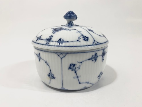 Royal Copenhagen Blue Fluted Plain 240 Sugar Bowl Old 1889 – 1922 - Picture 4 of 12