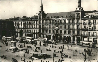 Daganzo de Arriba Madrid Strassenbahn Plaza Mayor