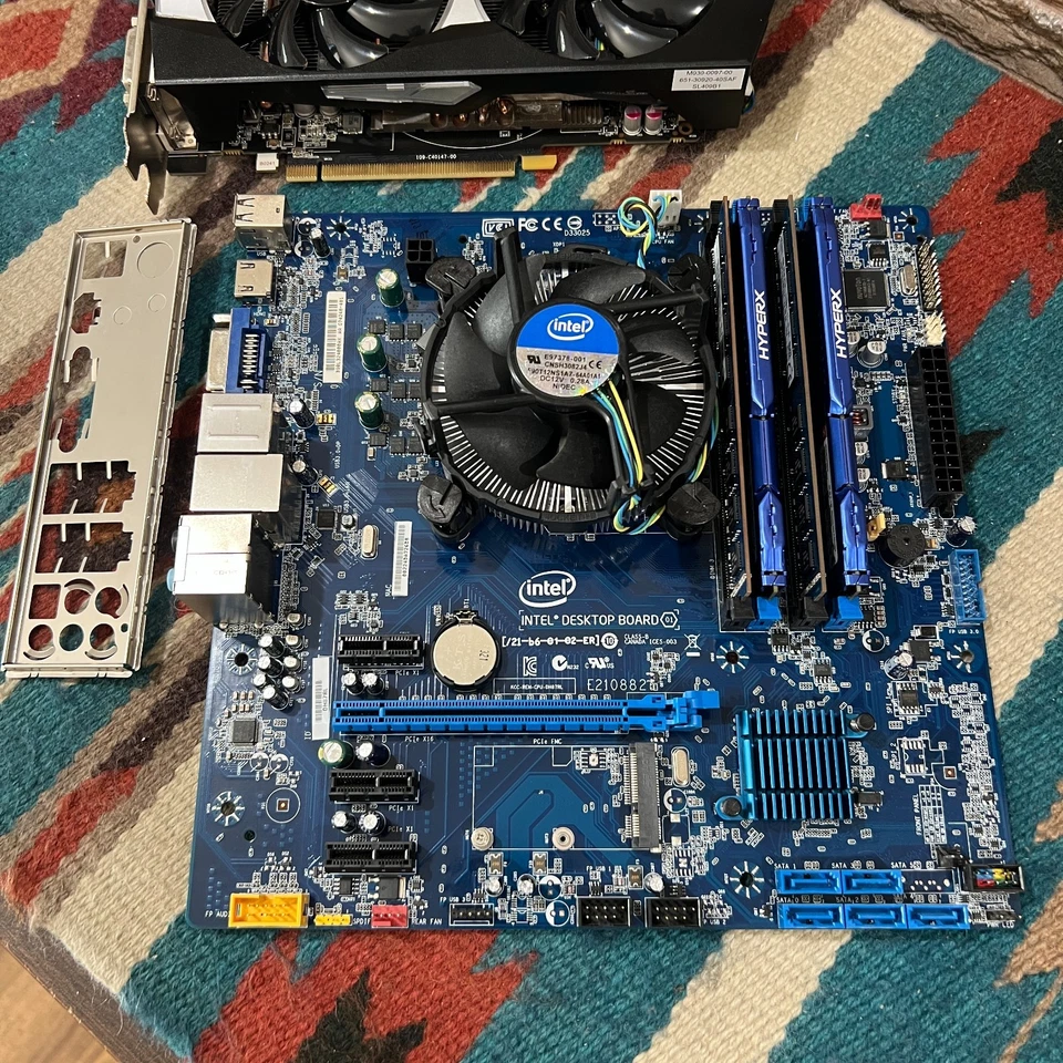 Материнская плата комбинированная Intel H87 DH87RL mATX! Core i7-4770 • 32GB RAM • Radeon R9 4GB - Изображение 2 из 4