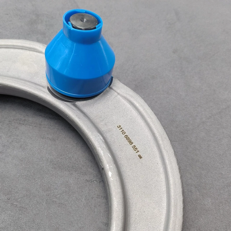 Braço de controle superior dianteiro esquerdo ou direito 31106898551 para 23-24 BMW 740i, 760i xDrive - Imagem 2 de 4