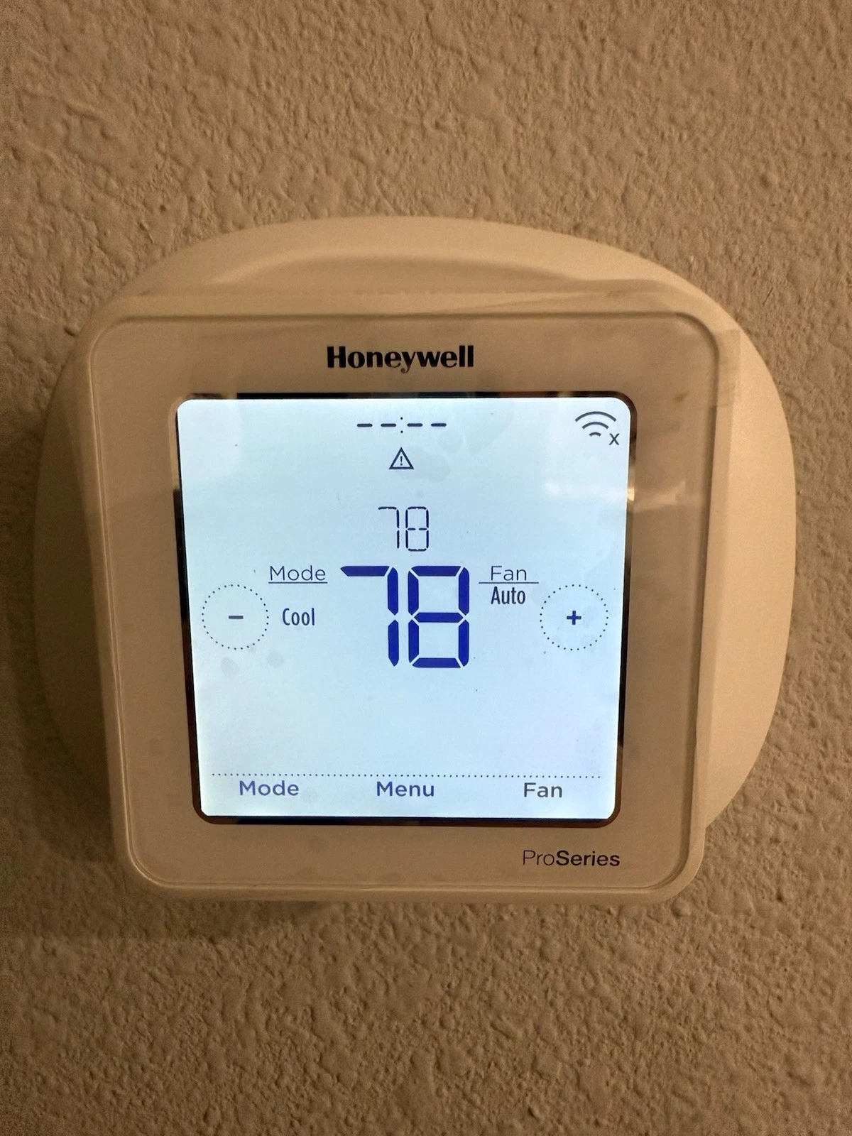 Honeywell Home T6 Pro Smart Programmable Thermostat (TH6320WF2003)