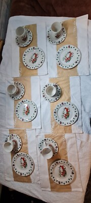 Royal Five Stars 18 Teil. Kaffeegeschier  & Handgemachte Platzdecken 12 Stück.