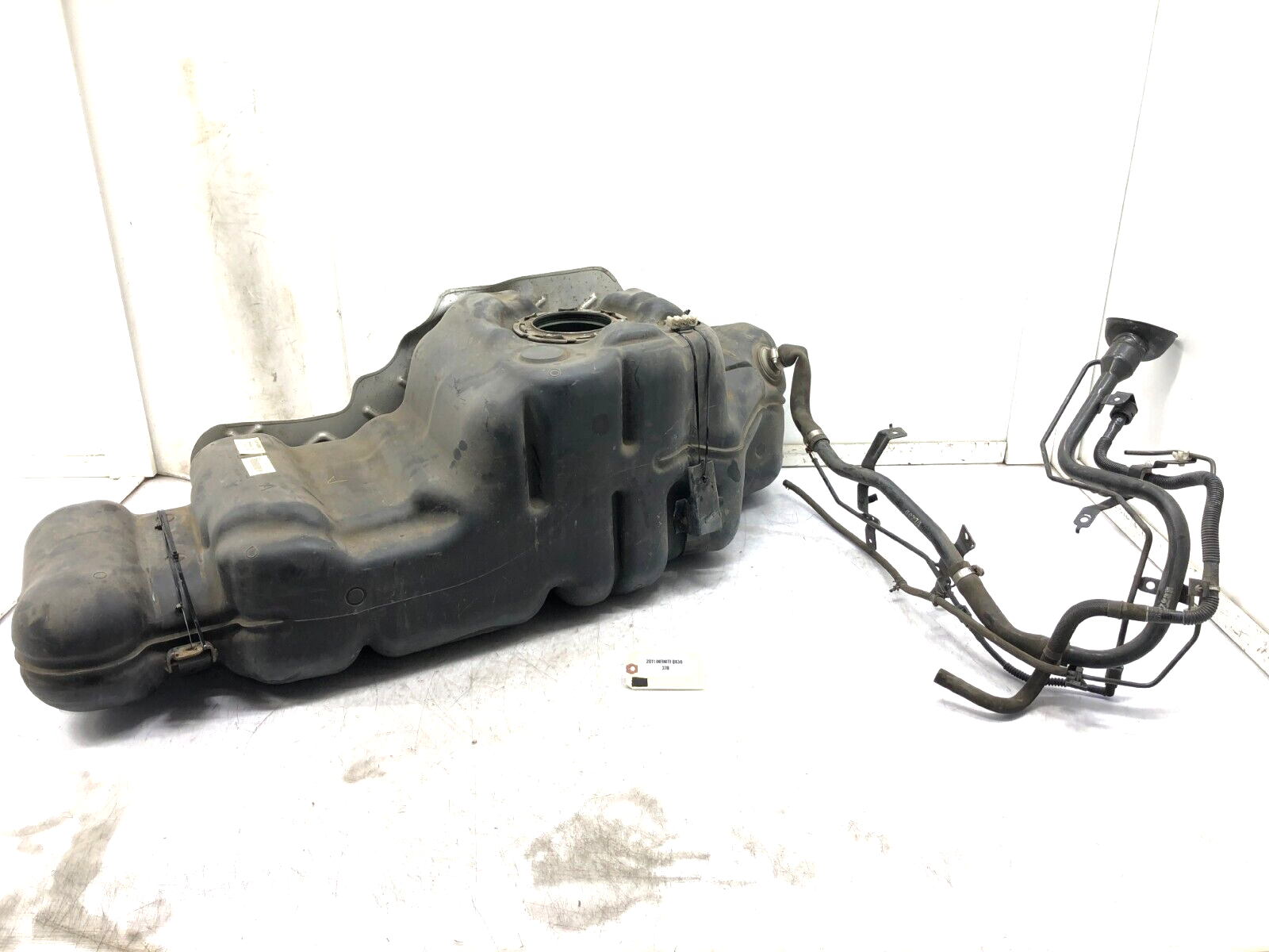 20112017 INFINITI QX56 QX80 GAS TANK OEM eBay