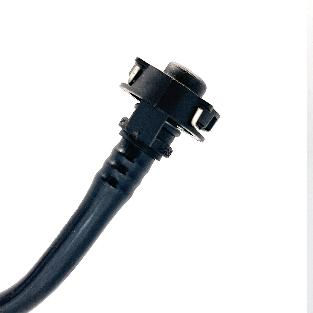 Water Hose Breather Pipe Radiator Overflow Hose For Audi A6 A7 C7