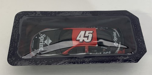 Petty Racing No. 45 Dodge Sprint PCS 1/64 (1516) - Picture 3 of 6