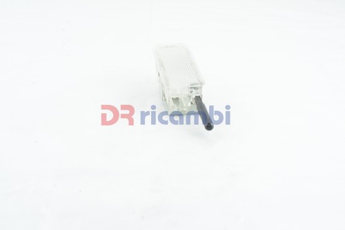 PLAFONIERA LUCE INTERNA PORTA ANT. LATO SINISTRO CITROEN C5 PEUGEOT 208- PA6MX30 - Foto 4 di 7